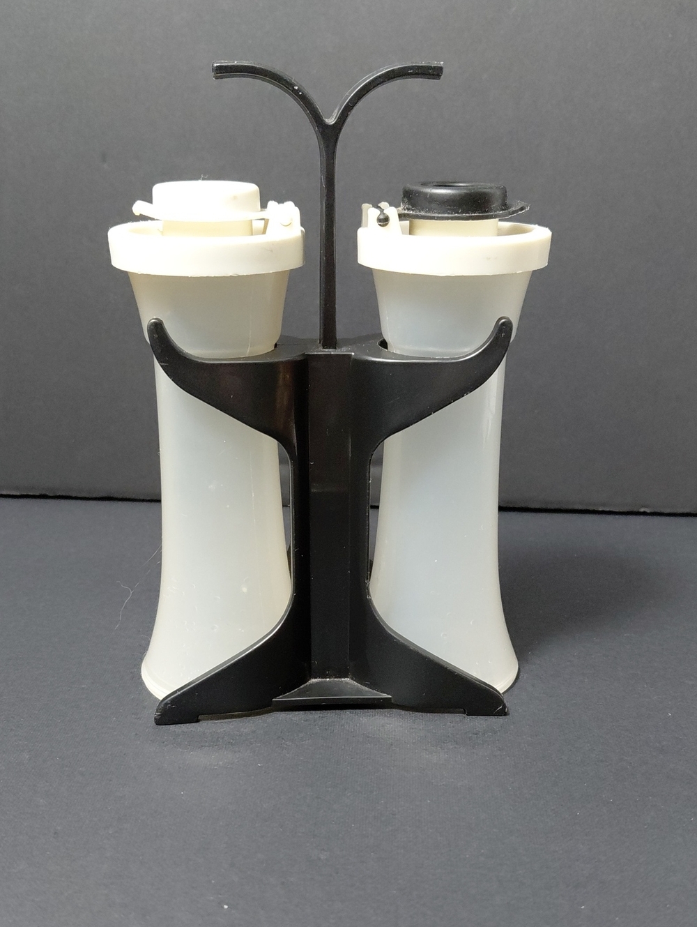 Tupperware Hourglass Salt & Pepper Shakers- Vintage